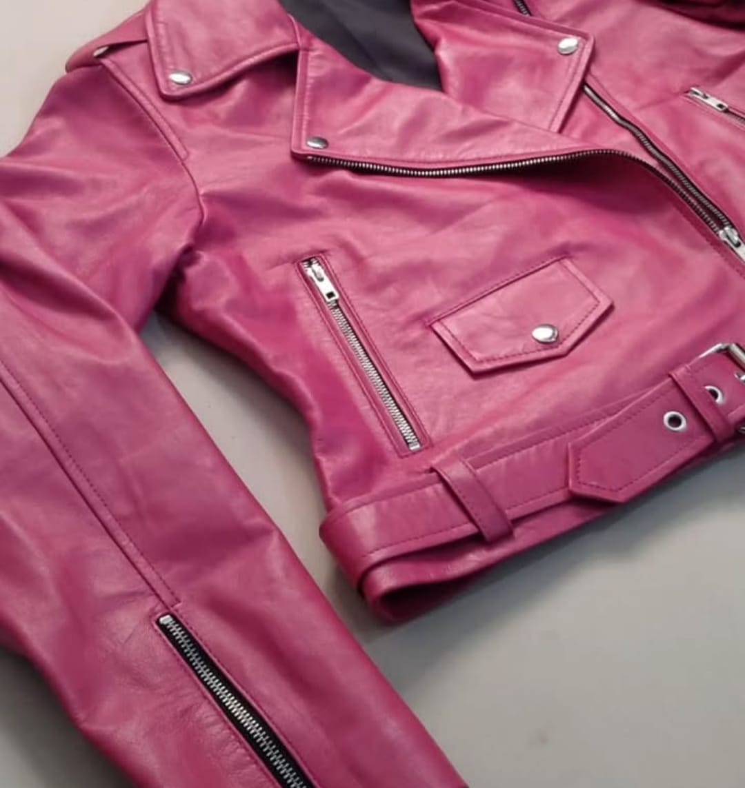 CUSTOM LEATHER WOMEN MOTOR BIKE JACKET IN LAMBSKIN.