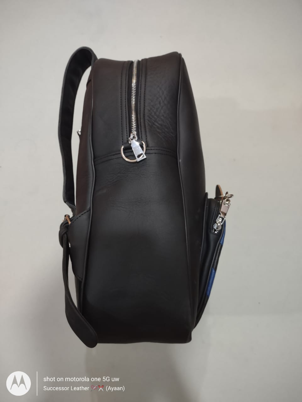 LEATHER BACKPACK WITH CIGER PRIDE LOOK
