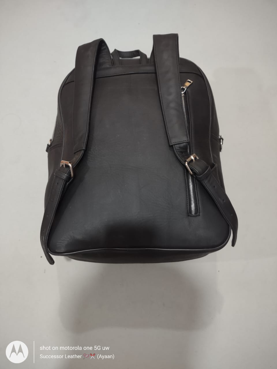 LEATHER BACKPACK WITH BEAR PRIDE LOOK