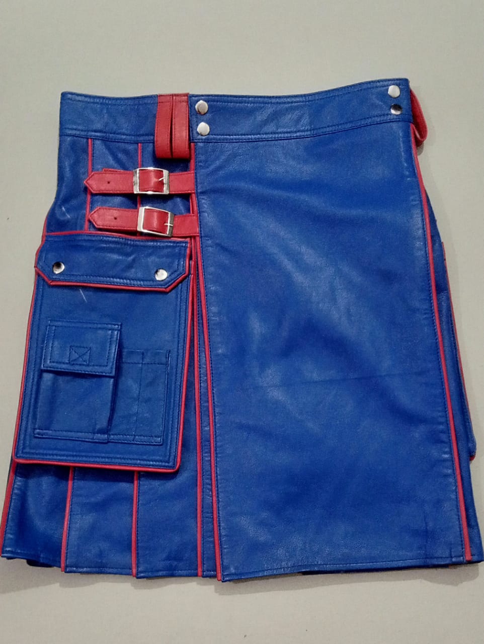 LEATHER KILT BLUE WITH RED PIPING