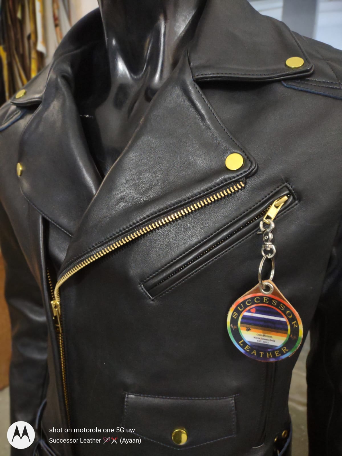 LEATHER BLACK MOTOR BIKER JACKET IN COW HIDE.