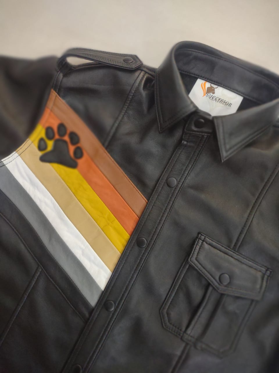 SUCCESSOR LEATHER BLACK SHIRT WITH BEAR PRIDE LOOK.