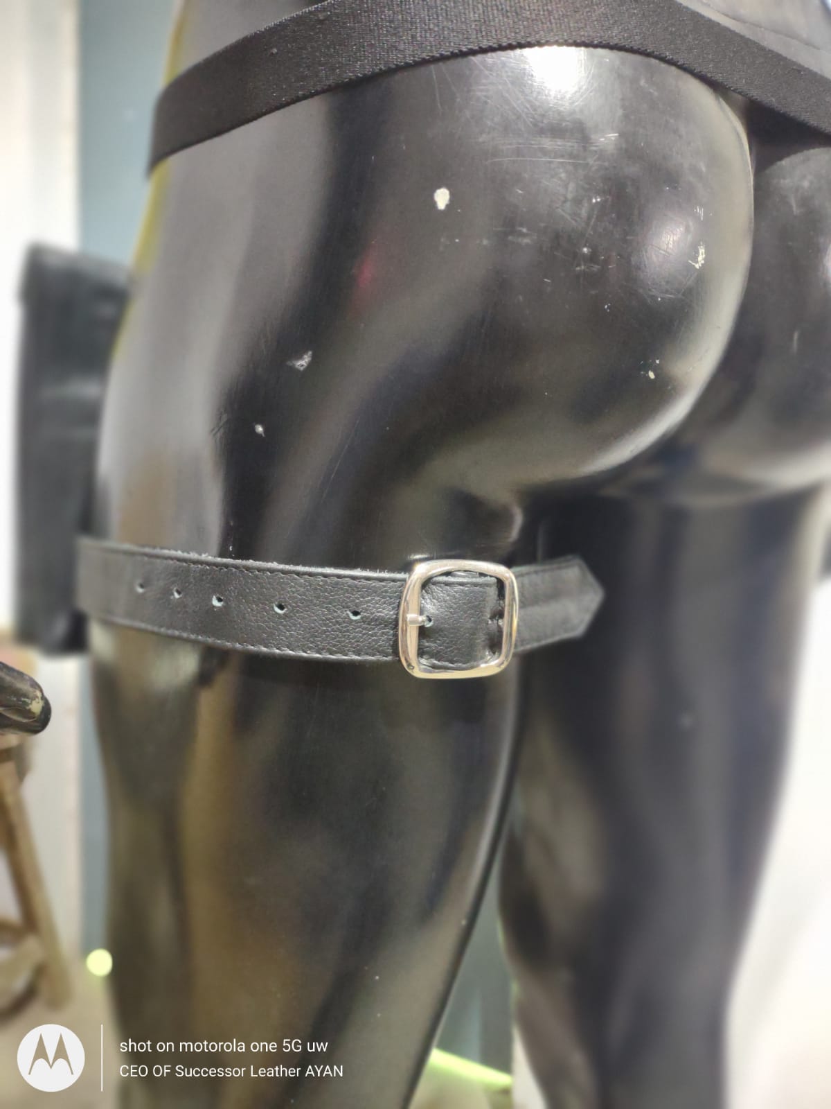 SUCCESSOR LEATHER BLACK COW THIGHS ADJUSTABLE BAG WITH PRIDE LOOK.