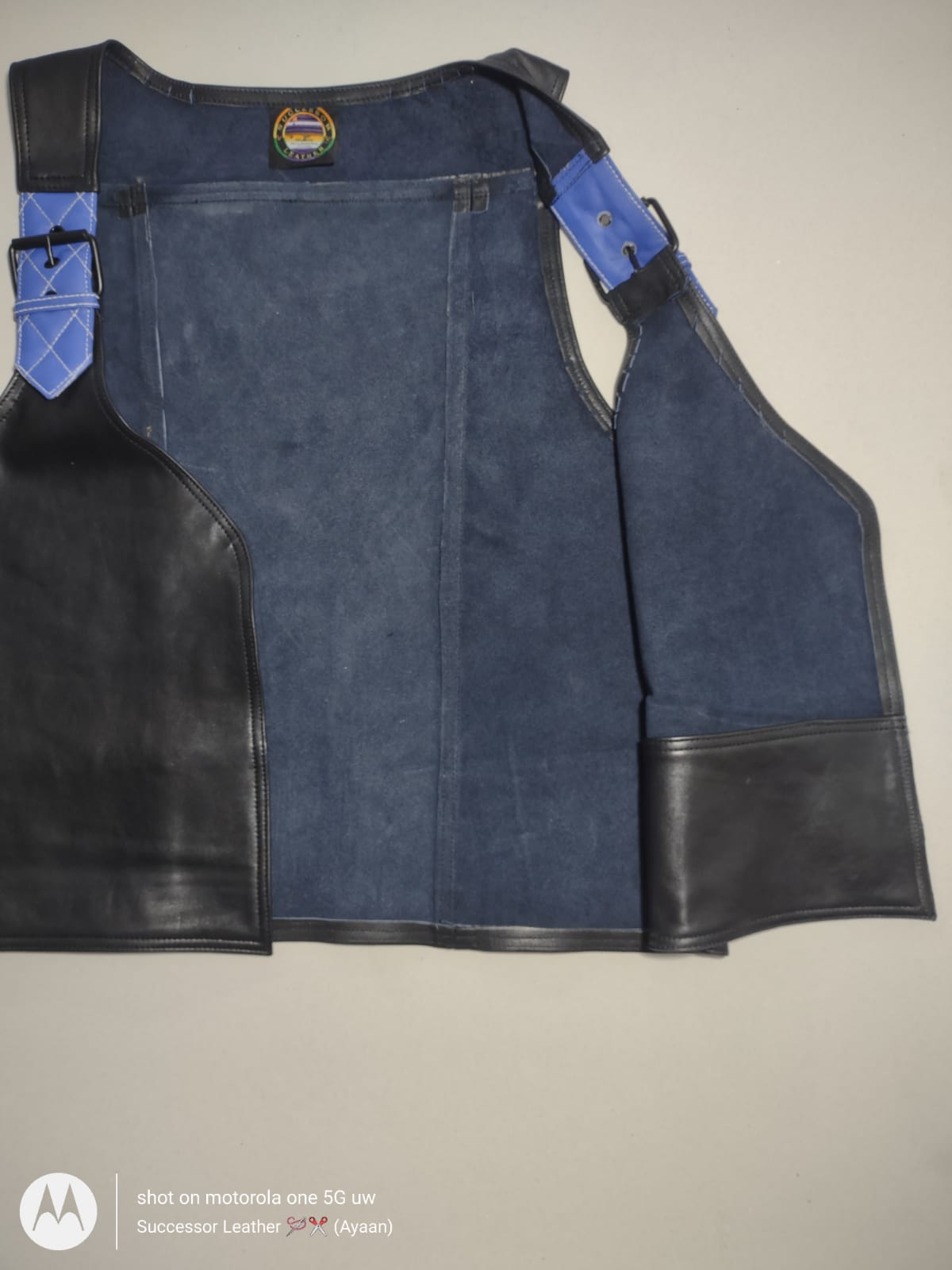 LEATHER BERLIN STYLE BUKLE ADJUSTMENT VEST