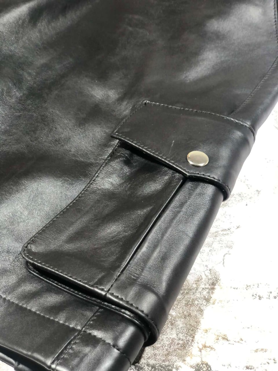 BLACK COW CARGO SHORT