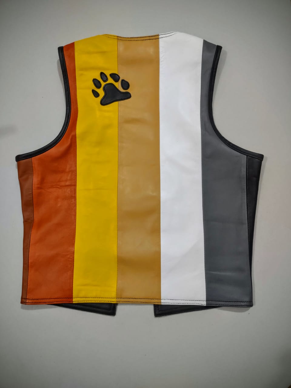 LEATHER BAR VEST WITH BEAR FLAG