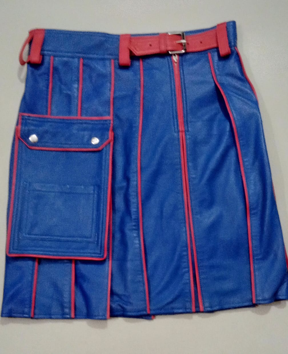 LEATHER KILT BLUE WITH RED PIPING